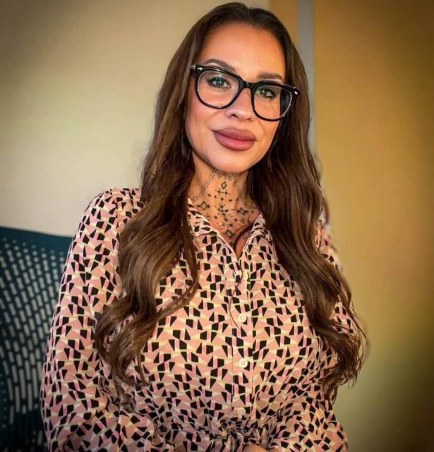 Karyn D. Ruiz-Cordell - Photo 1